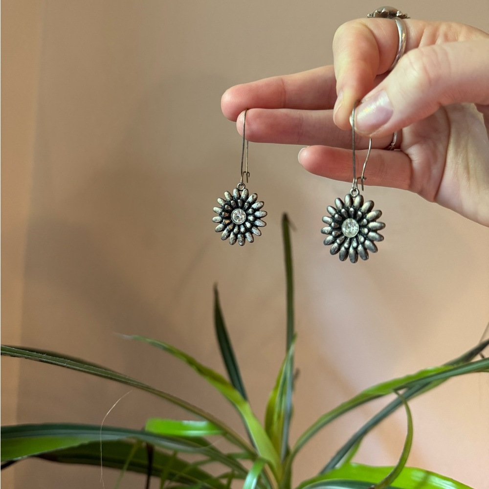 Silver Dangly Flower Earrings
